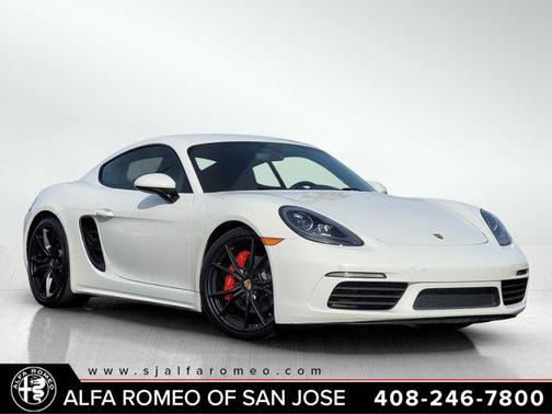 2017 Porsche 718 Cayman S