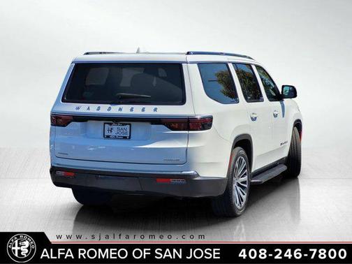 2022 Jeep Wagoneer Series II 4x4