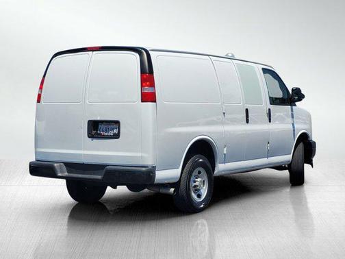 2022 Chevrolet Express 3500 RWD 3500 Regular Wheelbase WT