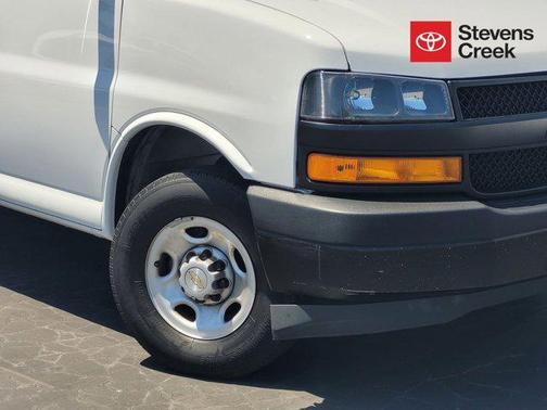 2022 Chevrolet Express 3500 RWD 3500 Regular Wheelbase WT