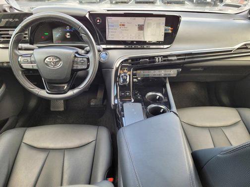 2021 Toyota Mirai Base