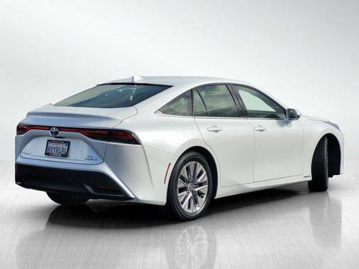 2021 Toyota Mirai Base