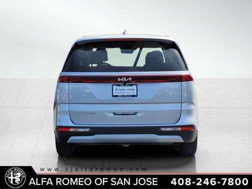 2022 Kia Carnival LXS