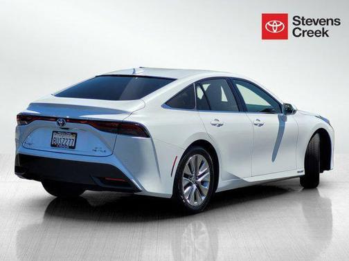 2021 Toyota Mirai Base