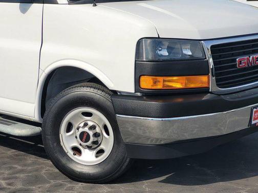 2023 GMC Savana 2500 Work Van