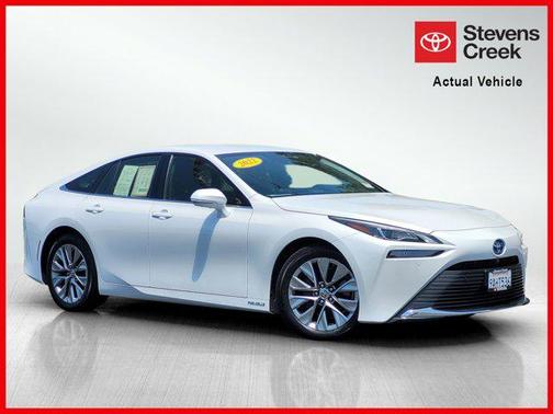2022 Toyota Mirai Base