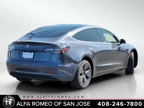 2020 Tesla Model 3 Standard Range Plus