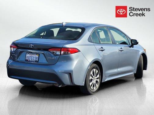 2022 Toyota Corolla Hybrid LE