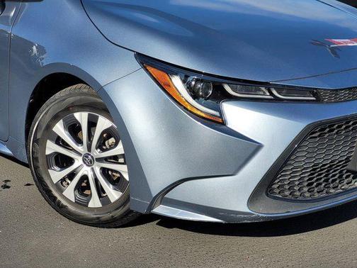 2022 Toyota Corolla Hybrid LE