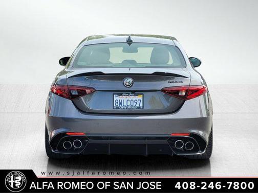 2021 Alfa Romeo Giulia Quadrifoglio