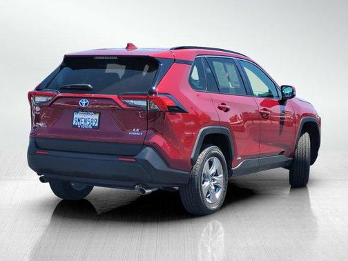 2024 Toyota RAV4 Hybrid LE
