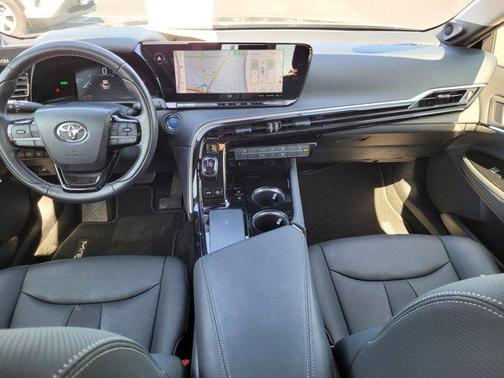 2021 Toyota Mirai Base