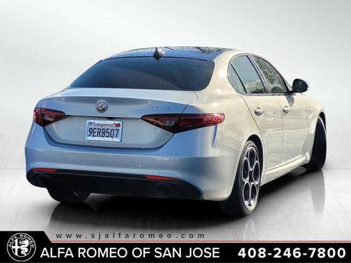 2022 Alfa Romeo Giulia Ti