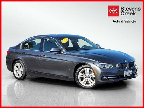 2018 BMW 330e iPerformance