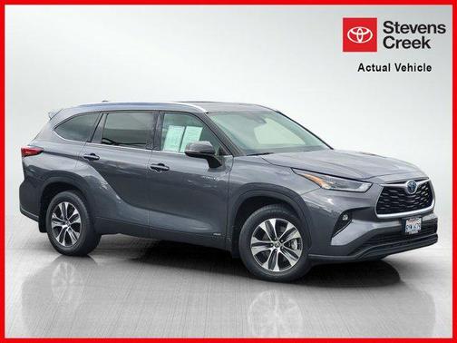 2021 Toyota Highlander Hybrid XLE