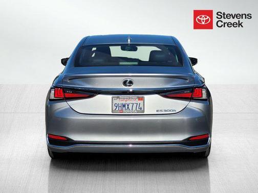 2024 Lexus ES 300h Base