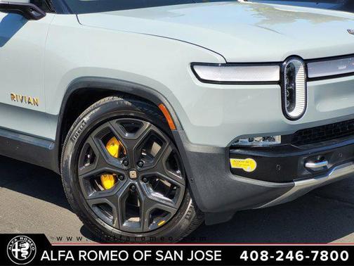 2022 Rivian R1T Adventure