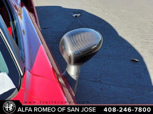 2015 Alfa Romeo 4C Launch Edition