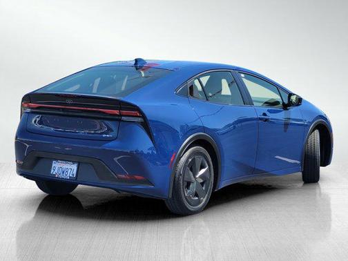 2024 Toyota Prius LE