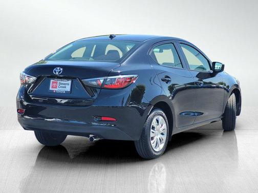2020 Toyota Yaris Sedan L