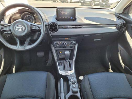 2020 Toyota Yaris Sedan L