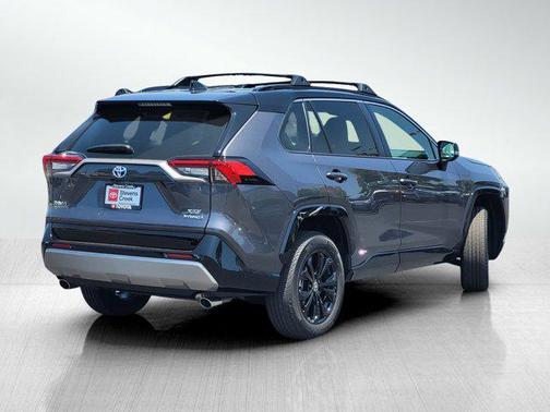2024 Toyota RAV4 Hybrid SE