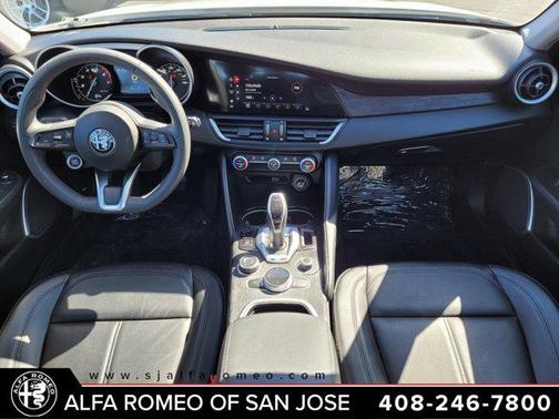 2020 Alfa Romeo Giulia Base