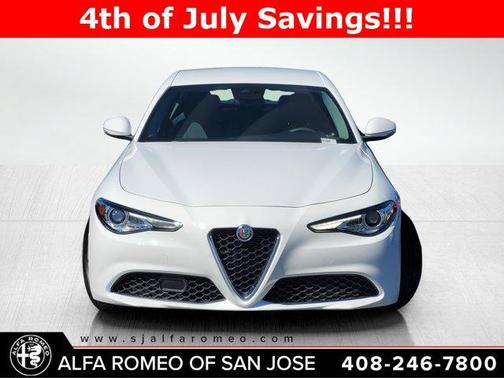 2020 Alfa Romeo Giulia Base