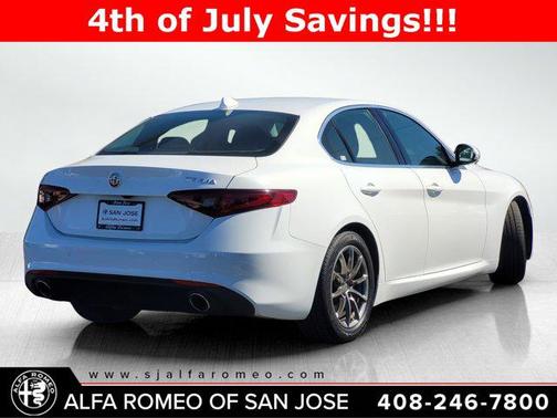 2020 Alfa Romeo Giulia Base