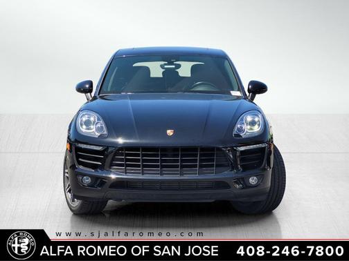 2017 Porsche Macan Base