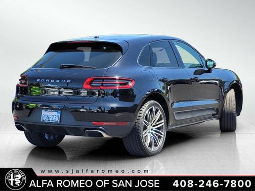 2017 Porsche Macan Base