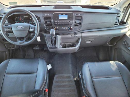 2022 Ford Transit-250 Base