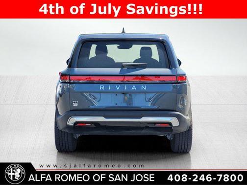 2025 Rivian R1S Adventure