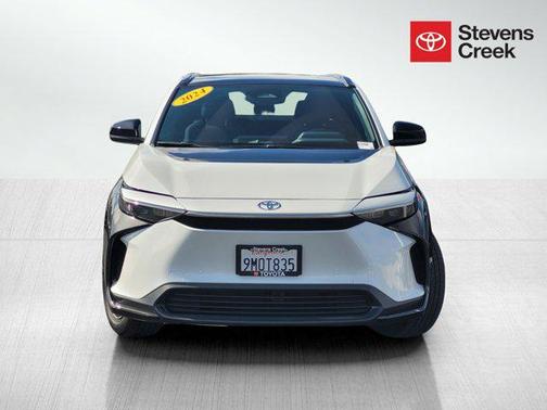 2024 Toyota bZ4X XLE