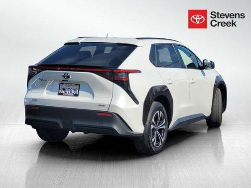 2024 Toyota bZ4X XLE