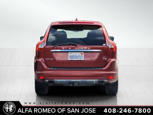 2015 Volvo XC60 T5 Premier