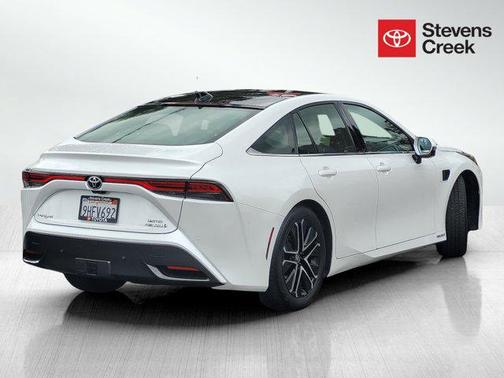 2023 Toyota Mirai Base