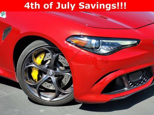 2017 Alfa Romeo Giulia Quadrifoglio