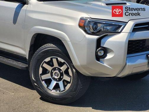 2024 Toyota 4Runner TRD Off Road