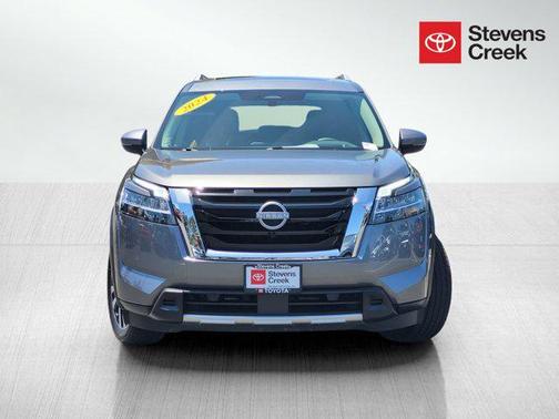 2024 Nissan Pathfinder Platinum 4WD