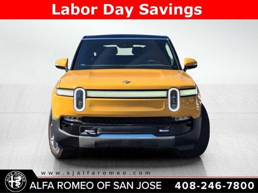 2023 Rivian R1S Adventure