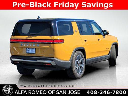 2023 Rivian R1S Adventure