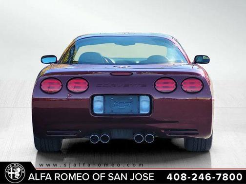 2003 Chevrolet Corvette Base