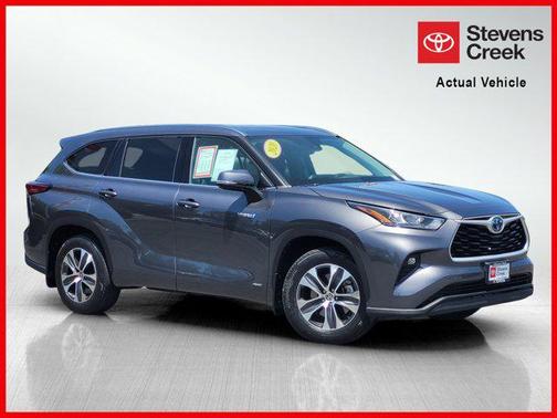 2020 Toyota Highlander Hybrid XLE