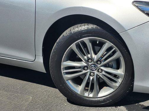 2017 Toyota Camry XLE