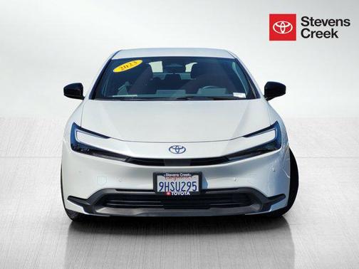2023 Toyota Prius LE