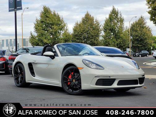 2023 Porsche 718 Boxster S
