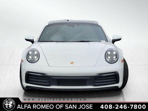 2020 Porsche 911 Carrera