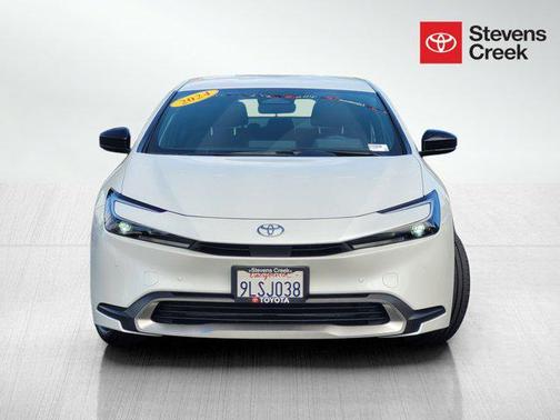 2024 Toyota Prius Prime SE