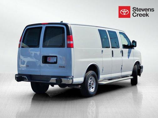 2021 GMC Savana 2500 Work Van